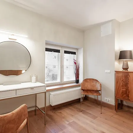 Airhome - Royal Family Apartman Tallinn