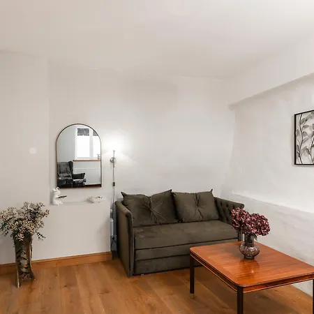 Apartman Airhome - Royal Family *