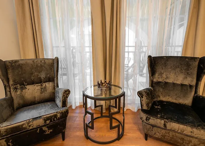 Appartamento Airhome - Royal Family *