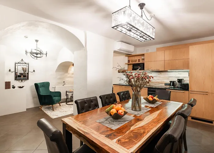 Airhome - Royal Family Appartamento *