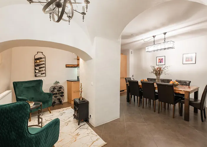 Airhome - Royal Family Appartamento Reval